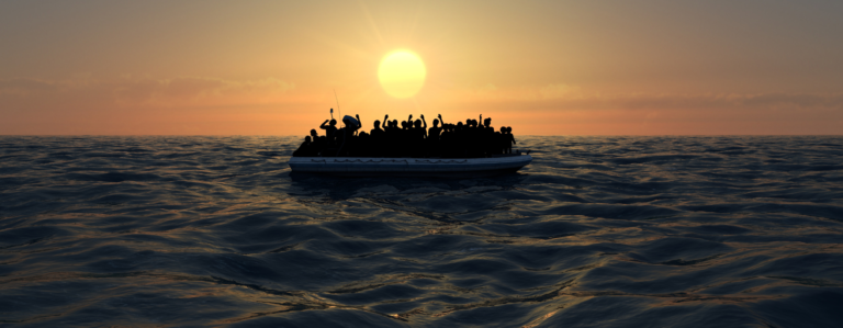 Rifugiati in attesa di assegnazione di un porto sicuro: i fattori di rischio a carattere potenzialmente ri-traumatizzante